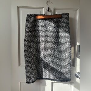 (3/$25) J. Crew Black and White Tweed Pencil Skirt Fringe Trim Size L